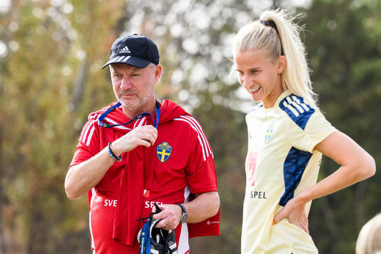 Head coach Peter Gerhardsson and Sofia Jakobsson