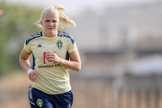 goalkeeper Emma Holmgren