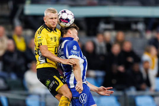 Elfsborgs Simon Strand och IFK Göteborgs Carl Johansson