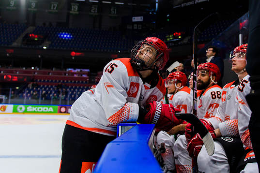 Patryk Wronka of Cracovia looks dejected