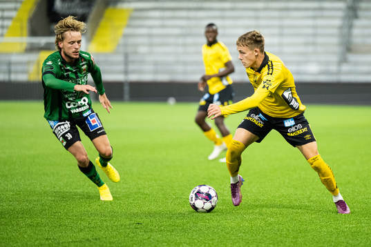 Varbergs Joel Sundström och Elfsborgs Jacob Ondrejka