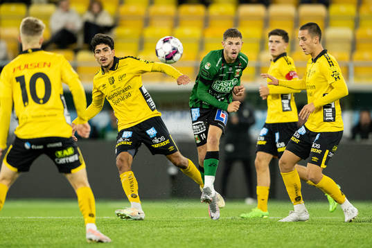 Elfsborgs Ahmed Qasem och Varbergs Oliver Alfonsi