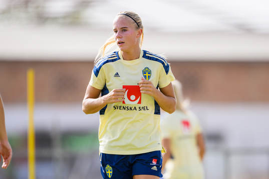 Stina Lennartsson of the Swedish women's national football