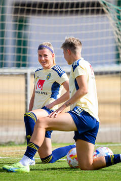 Olivia Schough and Lina Hurtig of the Swedish women's