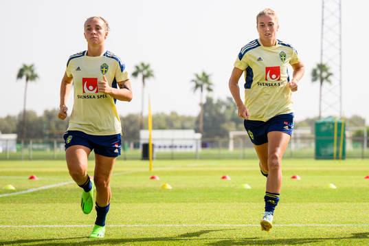 Julia Zigiotti Olme and Filippa Angeldahl of the Swedish