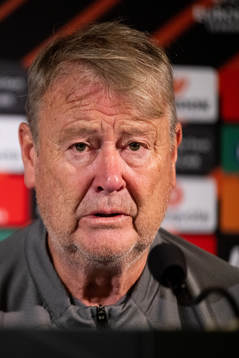 Head coach Åge Hareide