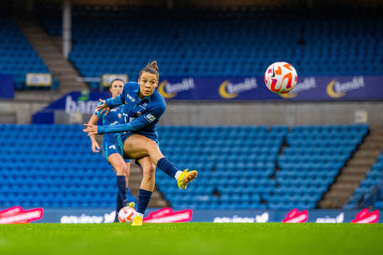 Celin Bizet Ildhusøy of the Norwegian women's national