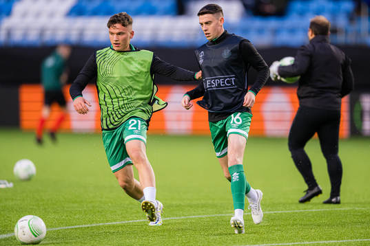 Justin Ferizaj and Gary O Neill of Shamrock Rovers warms up
