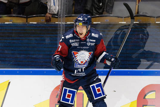 Linköpings Markus Hännikäinen jublar