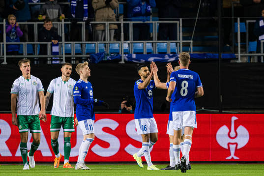 Etzaz Hussain of Molde celebrates