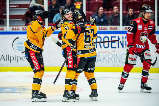 Luleås Joonas Rask jublar