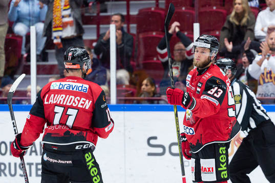 Malmö Redhawks Kristian Vesalainen jublar