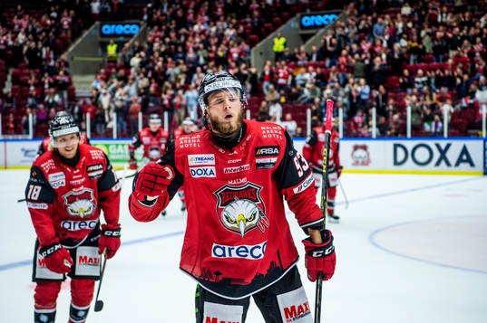 Malmö Redhawks Kristian Vesalainen jublar