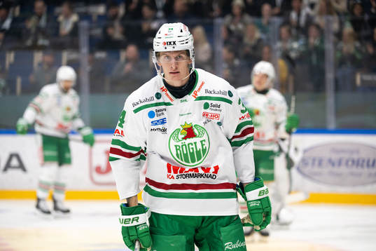 Rögles Adam Edström deppar