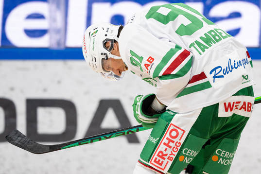 Rögles Adam Tambellini jublar
