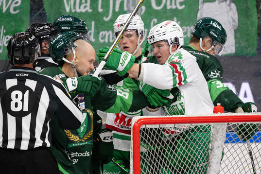 Färjestads Theodor Lennström och Rögles Marco Kasper