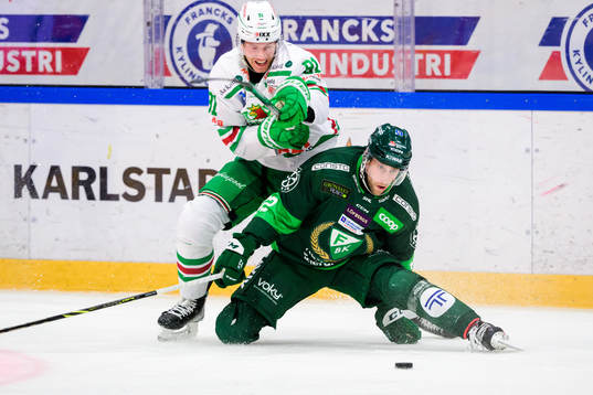 Rögles Adam Tambellini och Färjestads Per Åslund