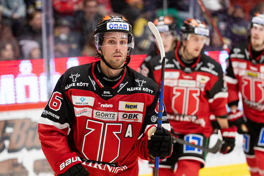 Örebros Mathias Bromé jublar