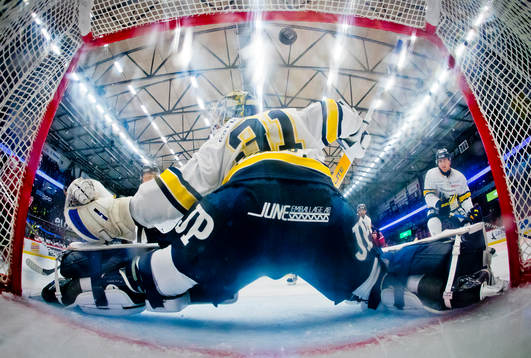 Bläddra bland fler bilder av Ishockey, SHL, Örebro - HV71