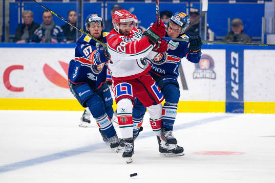 Frölundas Anthony Greco och Växjös Glenn Gustafsson