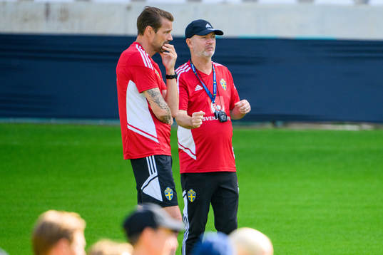 Team Manager Magnus Andersson and head coach Peter