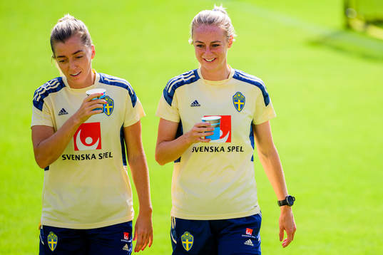 Linda Sembrant and Amanda Ilestedt of the Swedish women's