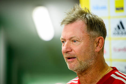 Head coach Peter Gerhardsson of the Swedish women's