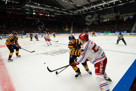 Skellefteås Jonathan Pudas och Timrås Anton Wedin