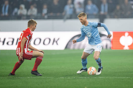 Anders Christiansen of Malmö FF and Andras Schäfer of