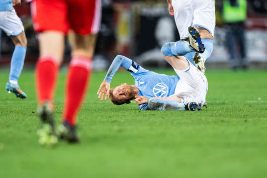 Anders Christiansen of Malmö FF in pain