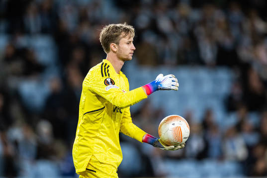 goalkeeper Frederik Rönnow of Union Berlin