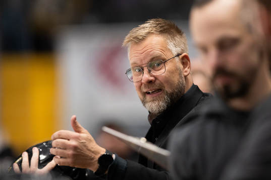 Brynäs tränare Mikko Manner