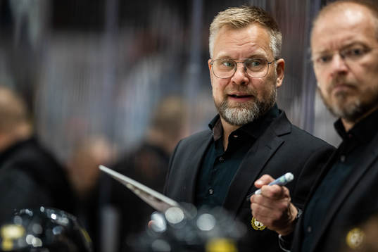 Brynäs tränare Mikko Manner
