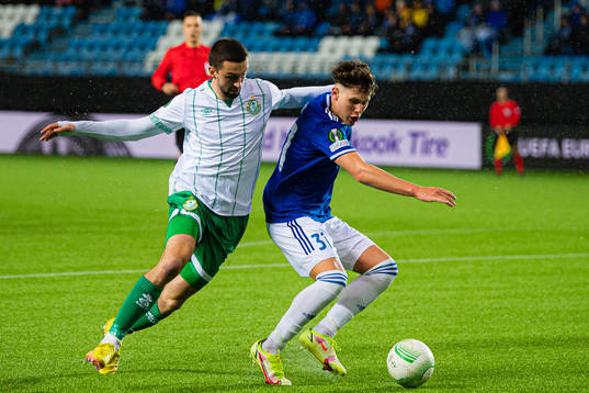 Neil Farrugia of Shamrock Rovers and Mathias Løvik of Molde