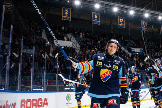Djurgårdens Tim Söderlund jublar