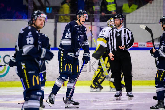 Karlskogas Albin Eriksson deppar