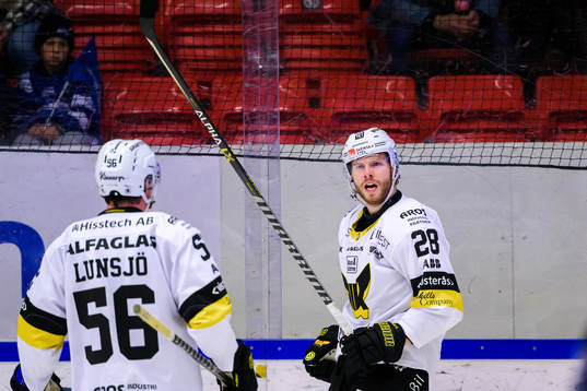 Västerås Lukas Zetterberg jublar
