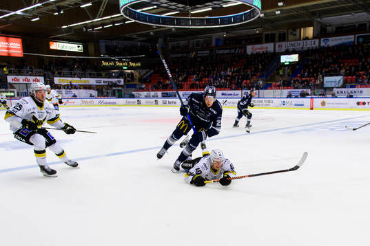 Karlskogas Albin Eriksson och Västerås Isak Skedung