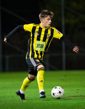 IFK Hässleholms Jussi Tikkanen i matchen i div. 2 mellan