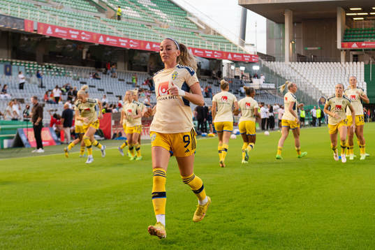 Kosovare Asllani of Sweden