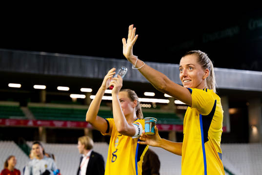 Magdalena Eriksson and Linda Sembrant of Sweden
