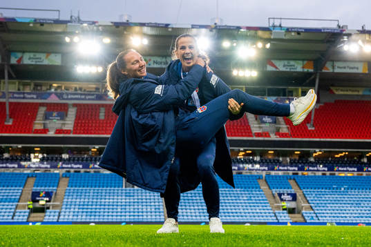 Marit Bratberg Lund and Tuva Hansen of Norway