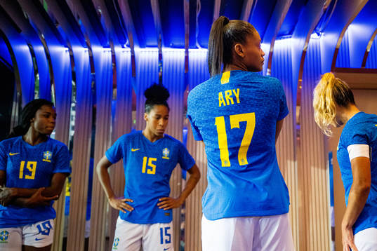 Ludmila Da Silva, Tainara and Ariadina Alves Borges of