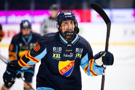 Djurgårdens Fanny Rask jublar