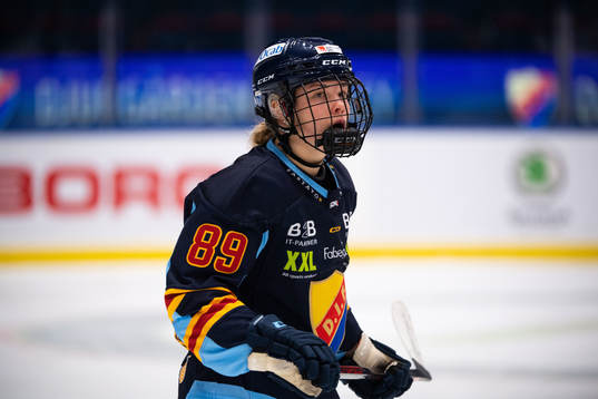 Djurgårdens Nicole Hall deppar
