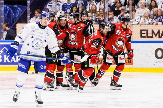 Malmö Redhawks Ponthus Westerholm jublar