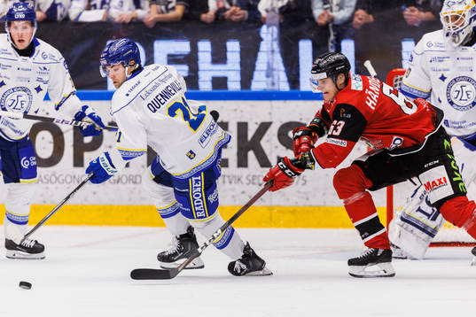 Leksands John Quenneville och Malmö Redhawks Fredrik