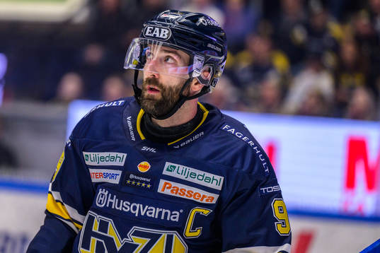 HV71s Taylor Matson