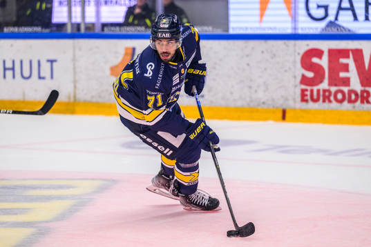 HV71s Tyler Vesel