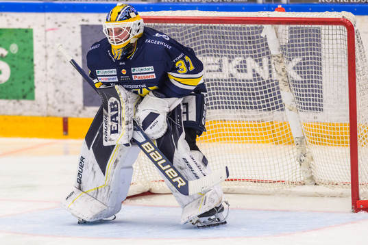 HV71s målvakt Jonas Gunnarsson